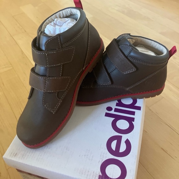 NWT kids shoes/ boots size 35 - Picture 5 of 6